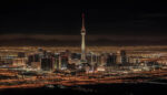 Tokyo gece şehir manzarası poster